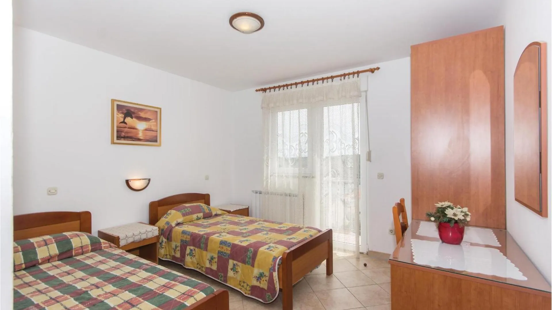 Beautiful Apartment In Pula With House Sea View Croacia