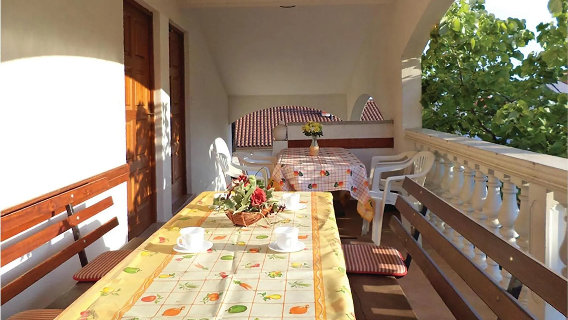 Beautiful Apartment In Pula With House Sea View