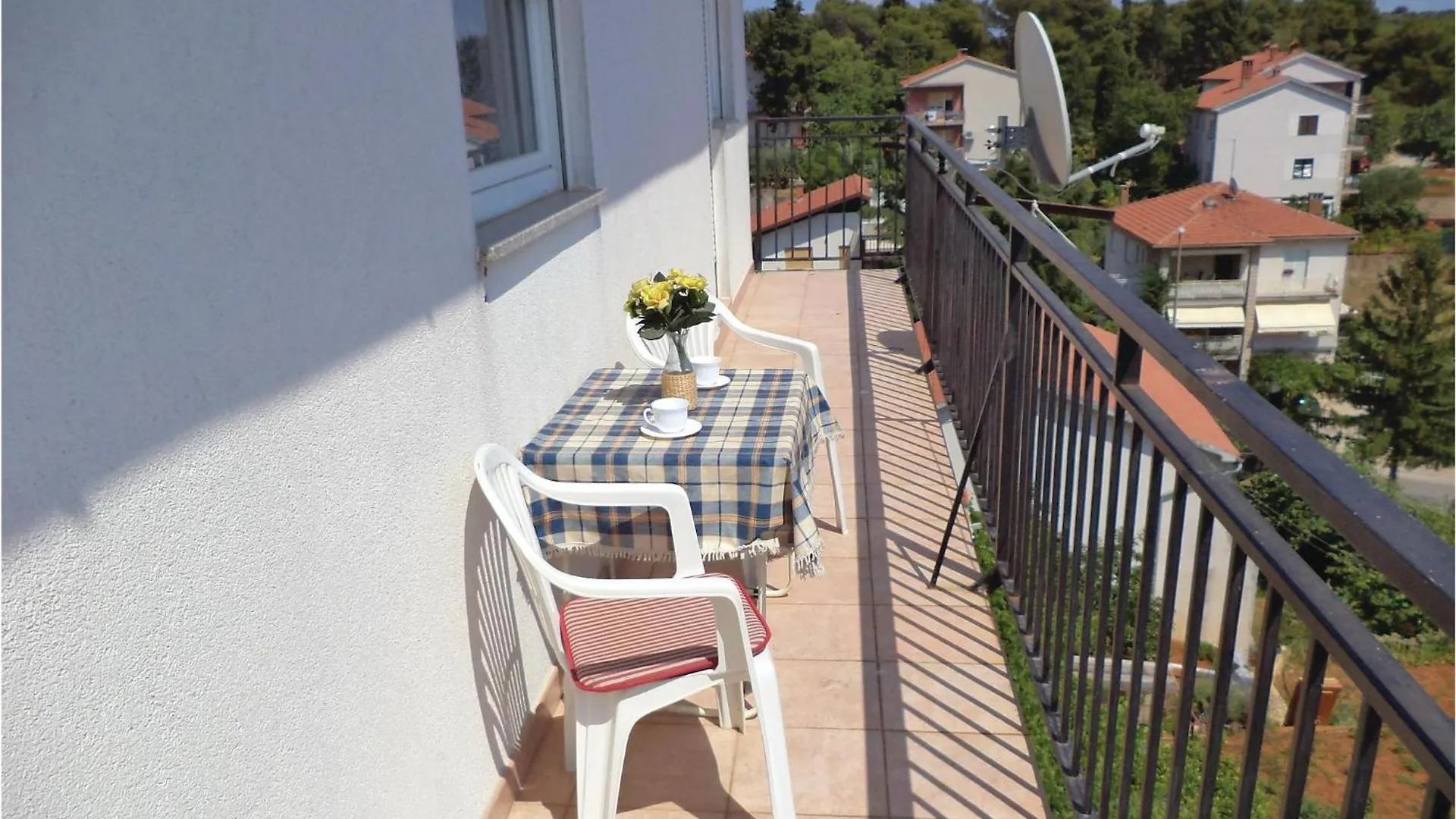 Beautiful Apartment In Pula With House Sea View